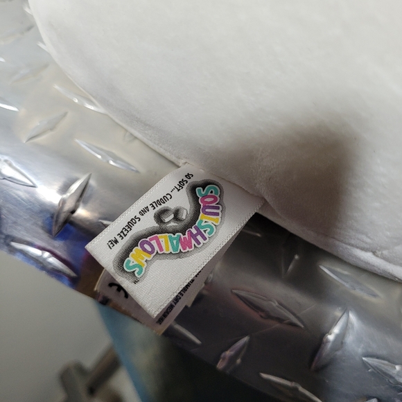 Squishmallows Rare Manny the snowman - Picture 2 of 4